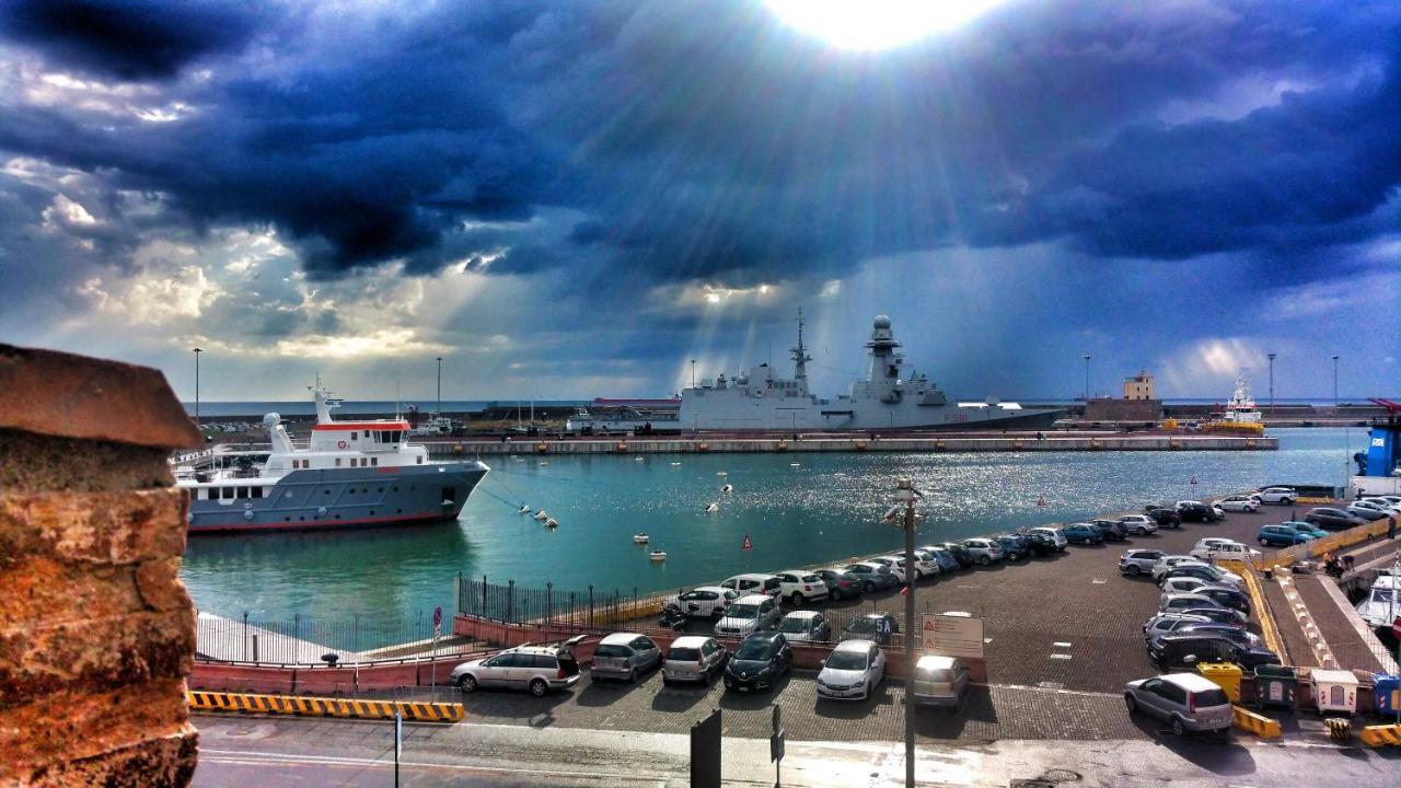 Scirocco Rooms Civitavecchia Kültér fotó